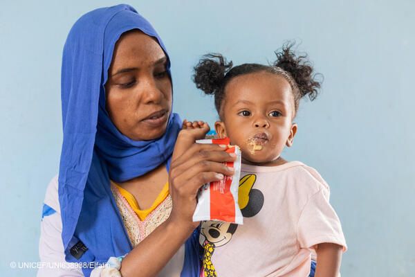 Working with partners and local manufacturers in several countries to secure and expand ready-to-use therapeutic food (RUTF) production so treatment is available when emergencies hit and price rises. 